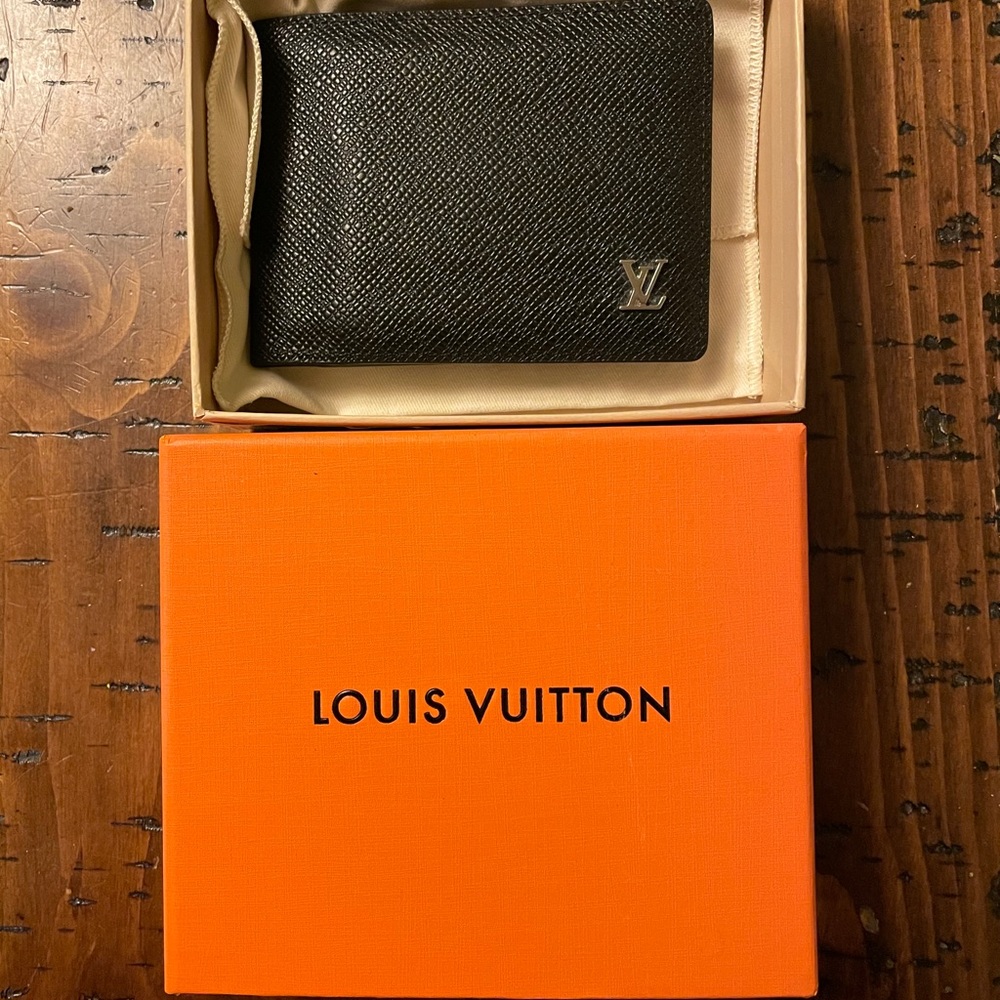 Louis Vuitton Multiple Wallet M30295 BLACK